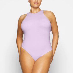 NWT SKIMS Fits Everybody High Neck Bodysuit in Sugar Plum *Limited Ed* Size XS